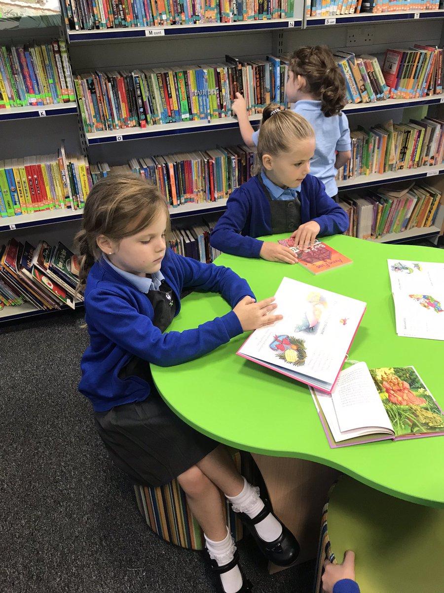 Year 1 children enjoying the newly refurbished library!