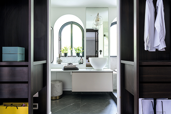 Bathroom Designer of the Year: project cost £10,0000-£25,000 Finalists 
◾️Martin Baptie, Baptie Design, Edinburgh
◾️Alison Evans, Obsidian Interiors, Cheltenham
◾️Judith Harrop, Judith Harrop Interior Design, Birstall
◾️Hayley Robson, Day True, London
#kbbawards202