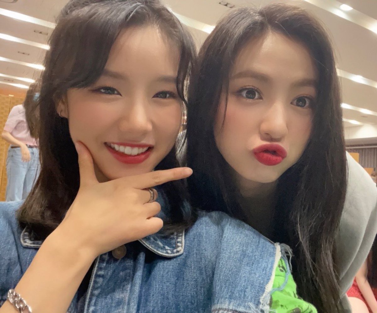 CherryBulletInt's tweet photo. [PIC] Girls Planet 999 C-Group Trainee/SNH48 Ma Yuling Weibo Update with JIWON! 🍒❤️ 

📎: https://t.co/FDcANy6EXz 

#JIWON #지원 #허지원 #CherryBullet #체리블렛 #GirlsPlanet999 #걸스플래닛999 https://t.co/LSwvMNaYIq