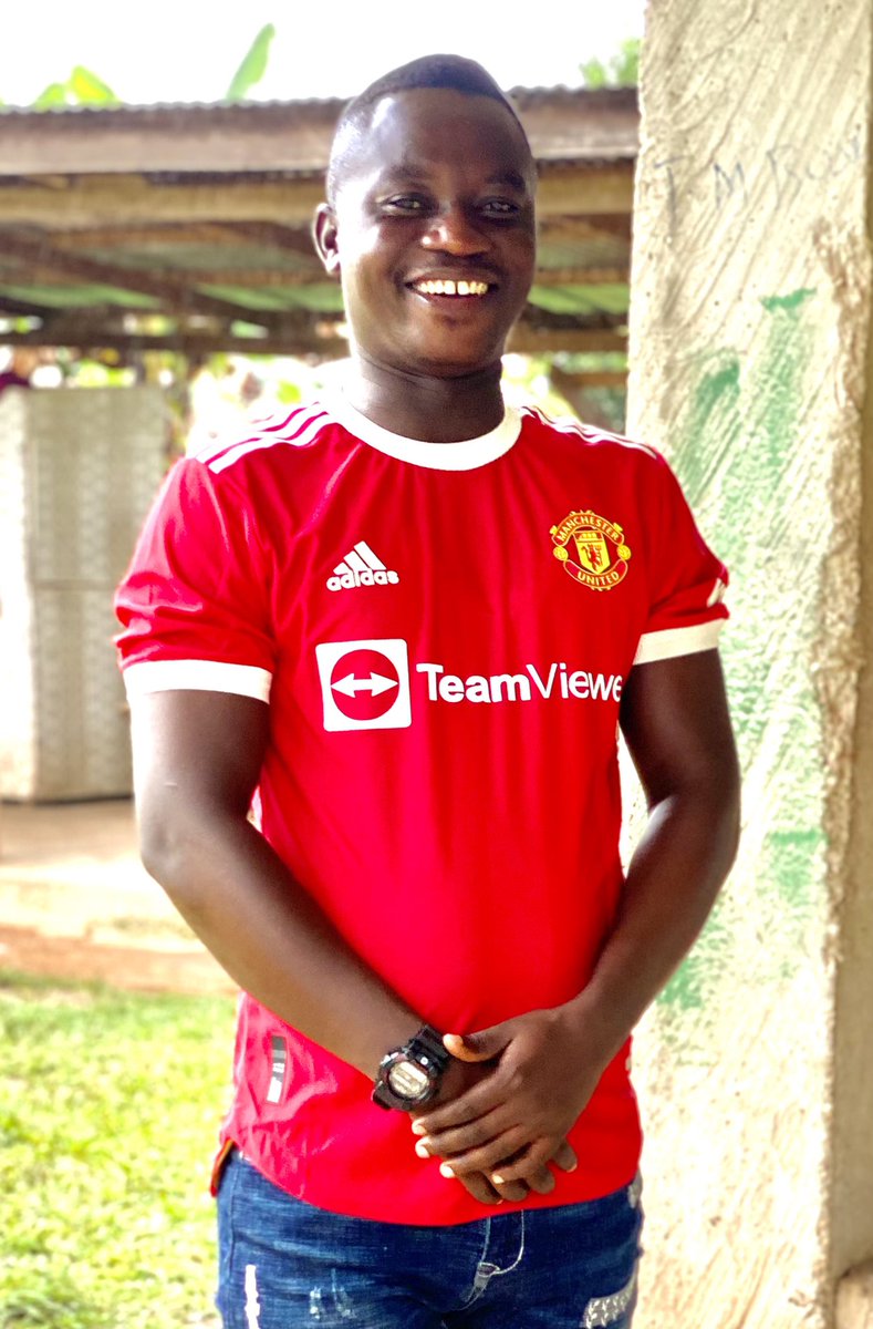 emmanuela015's tweet photo. #PureSports my player of the week is @Cristiano https://t.co/MFd6xCDBwl