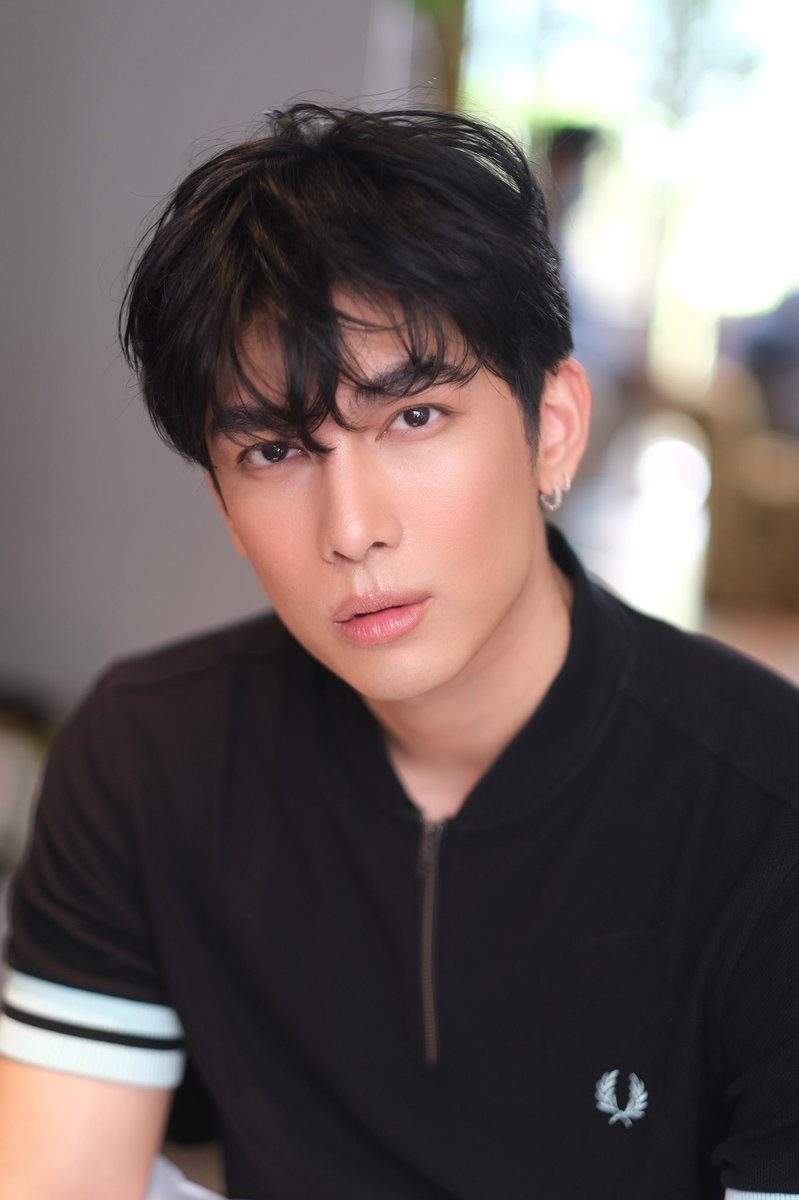 ไม่ไหวละ หล่อมากขอลงอีกโพส #MewSuppasit #MewSuppasitStudio #มิวศุภศิษฏ์