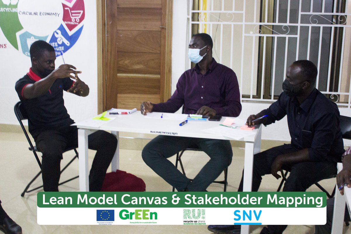 RecycleUpGhana's tweet photo. On the 6th of September 2021, The @SNVGhana  GrEEn cohort 1 and 2 engaged in a training session on the lean model canvas and stakeholder mapping. 
#AfricaTrustFund #GrEEnProject #leanmodelcanvas #capacitybuilding2021 https://t.co/azwRSPccTt