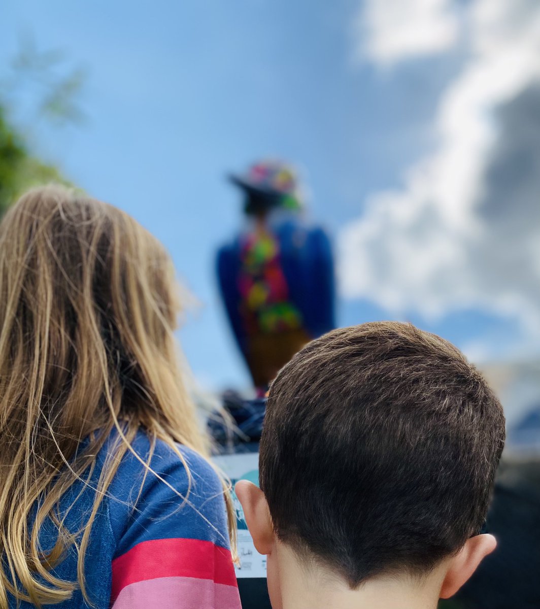 BoA & Corsham Community Engagement Manager (@rosgriffithscem) on Twitter photo Checking out the spectacular ‘Wait a Minnow’ kingfisher sculpture - stunning! <a href="/QueensHeadBox/">The Queens Head Box</a> #Corsham <a href="/Kingfisher2021/">Kingfisher Trail</a> Checking out the spectacular ‘Wait a Minnow’ kingfisher sculpture - stunning! <a href="/QueensHeadBox/">The Queens Head Box</a> #Corsham <a href="/Kingfisher2021/">Kingfisher Trail</a>