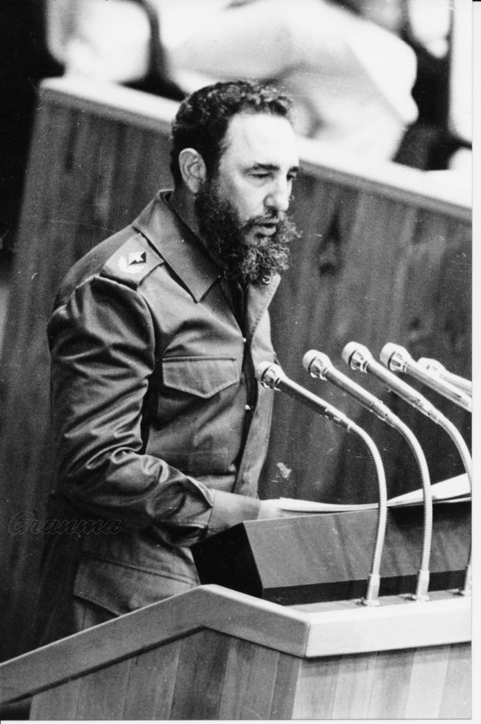 #FidelVive: “No es concebible el futuro del país sin la ciencia y la técnica, no es concebible el desarrollo del país sin la ciencia y sin la técnica. ¡Y es absolutamente imposible concebir la sociedad comunista sin la ciencia y sin la técnica!”. (13 de septiembre de 1974)