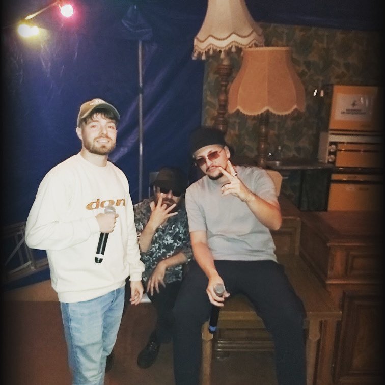 LOCO DISPO ☀️ tweet media