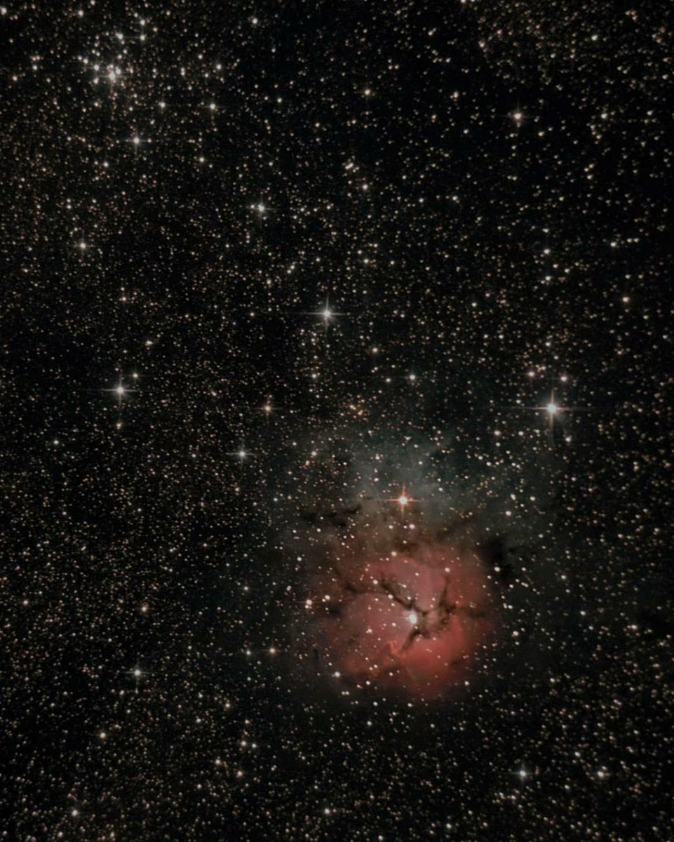 EsAstronomia's tweet photo. Nebulosa Trífida - M20
Realizada por (ig: intoxi_carlos)
#cielosESA #M20 #nebulosa #trifida #astrofotografia #astrofoto #astronomia #espacio #estrellas #picoftheday #universo #cosmos #astrophotography #astronomy https://t.co/9ZGEO6o649