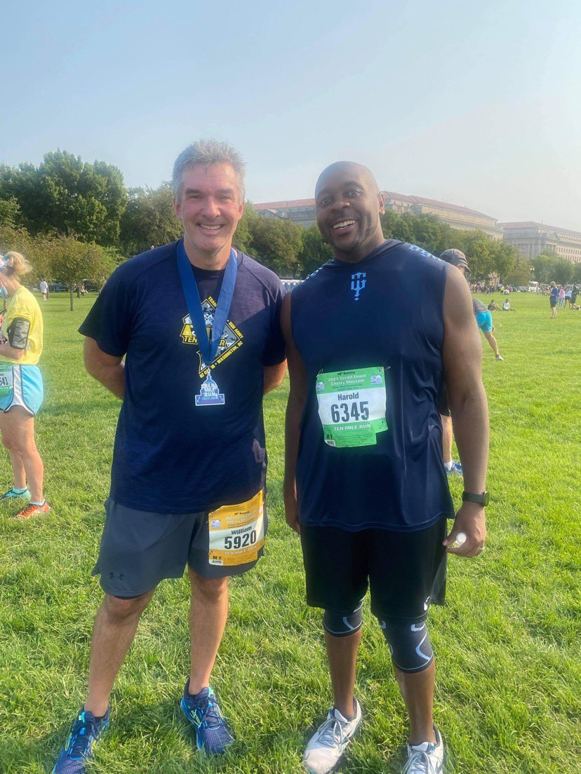 billdollins's tweet photo. Yesterday, I had the pleasure of running the Cherry Blossom 10-miler along with @habostic, his first race at that distance. Spoiler alert: he beat me. It was a great morning. https://t.co/KLbNc5RN8f