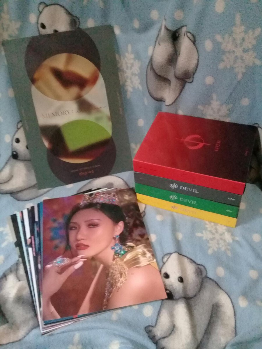 YukiiDump18's tweet image. [HELP RT🔁🇵🇭]

[WTS/LFB] RARE Hwa Sa Twit Postcard/Mini Poster Set (14 pcs.)🦁👑. 

₱1,950 + LSF🚚

✔ - With Free Oneus (Lived &amp;amp; Devil) &amp;amp; Onewe (AbiM)😱

MOP💰: GCash/Palawan Express

Thank You!❤
God Bless!❤
Keep Safe!❤

#kpop #raremerch #MAMAMOO #Hwasa #Twit #ONEUS #Onewe