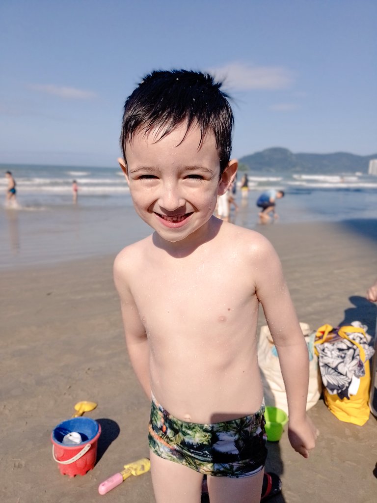 jefflima047's tweet image. Meu branquelo adora uma praia