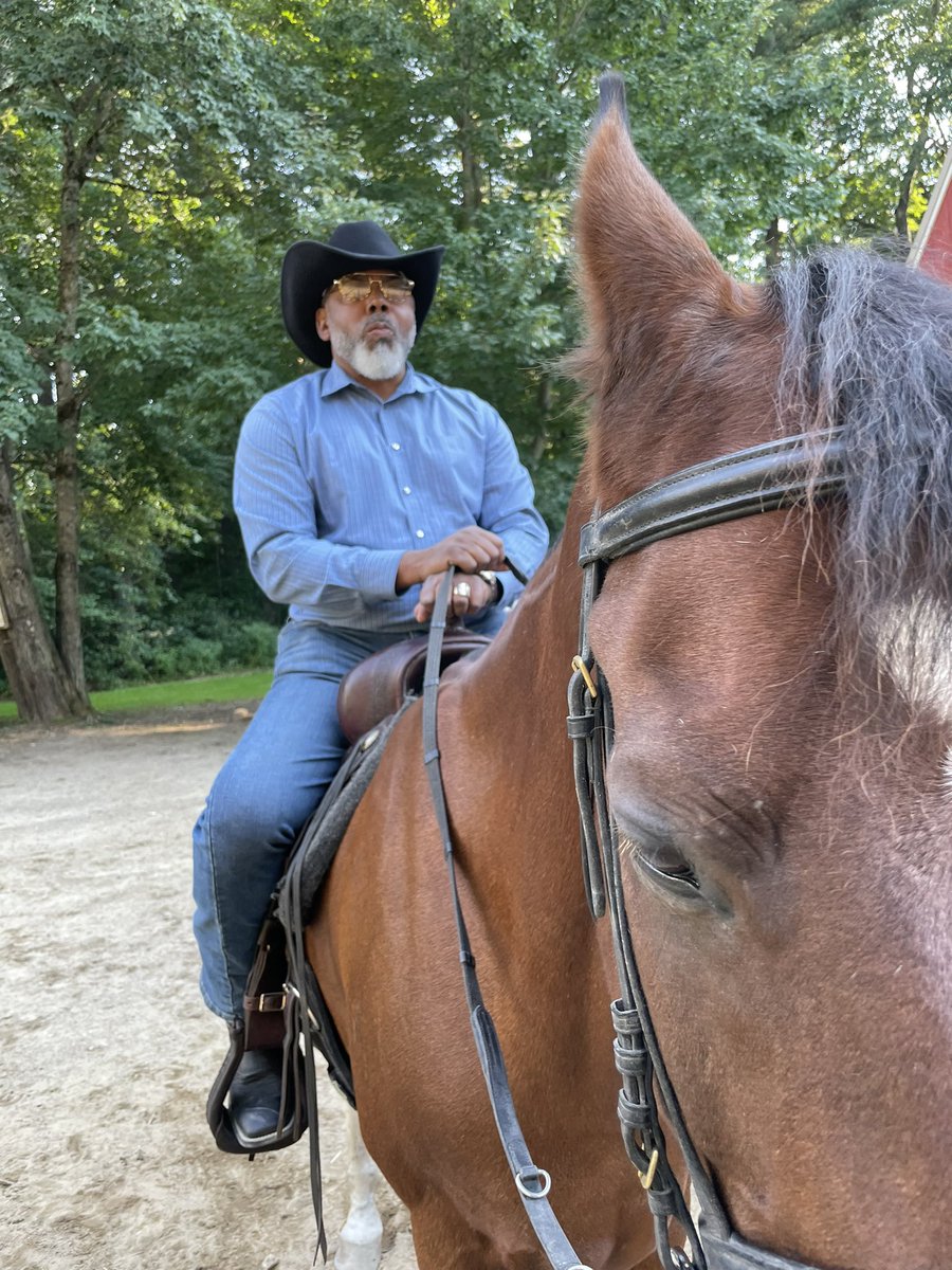Soldiers4Life_'s tweet photo. Thankful To Experience The Power Of The Lazy J Ranch Equine Assisted Learning Program In Salisbury Massachusetts
  Elizabeth Shea and Marianne Cyr Did An Awesome Job Launching Their Veterans Forward Movement Initiative. #Military #Veterans #Wellness #Transition https://t.co/Q8Ftl9YJDA