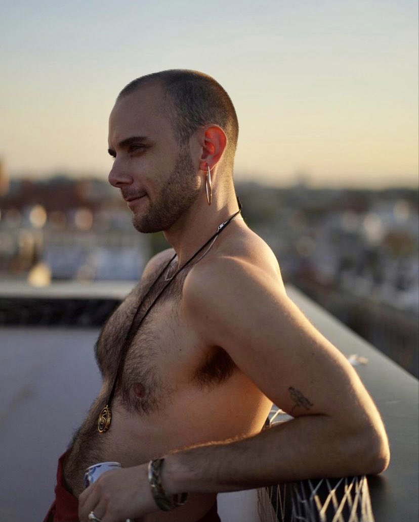 Adam_Armstr's tweet image. ahoy, sexy 🏴‍☠️