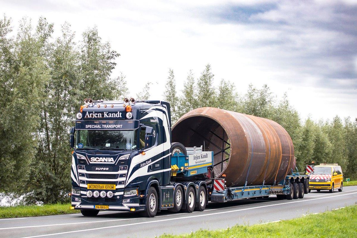 Kandt zet nieuwe Scania 650S in voor zwaar transport dlvr.it/S7T9vC