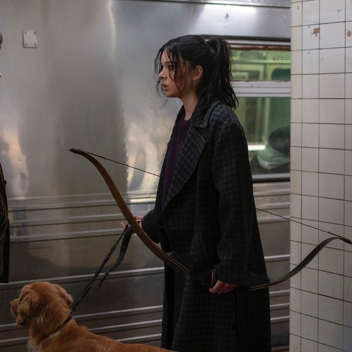 httpsm4rvel's tweet image. verdade que a Kate tá assustada pq o clint falou que a Yelena tava indo matar geral, sim verdade eu era o cachorro