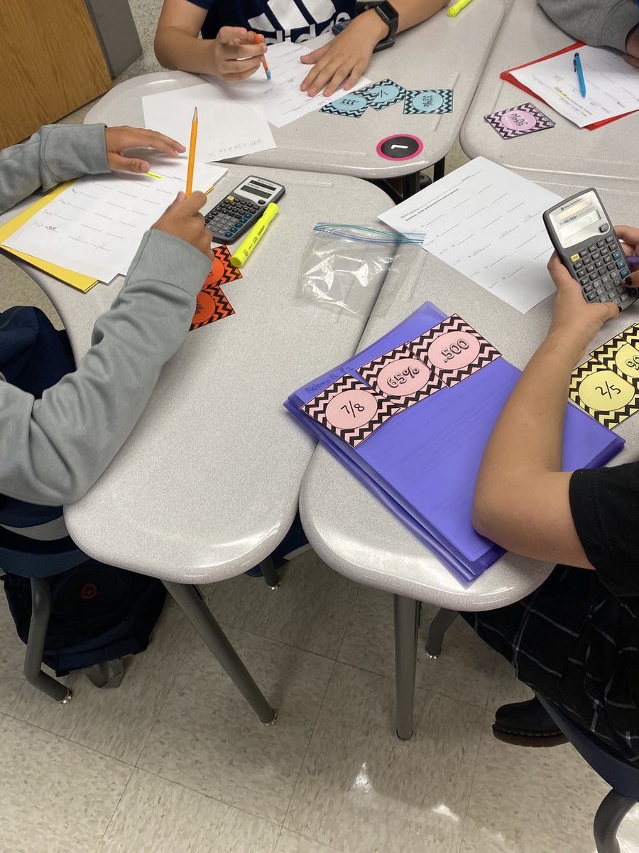 Ymxb1's tweet photo. PreAlgebra students enjoying ordering fractions,decimals and percents on this wonderful Monday morning!@Sandburg_MS #PantherPride https://t.co/4VovsJ0Ed4