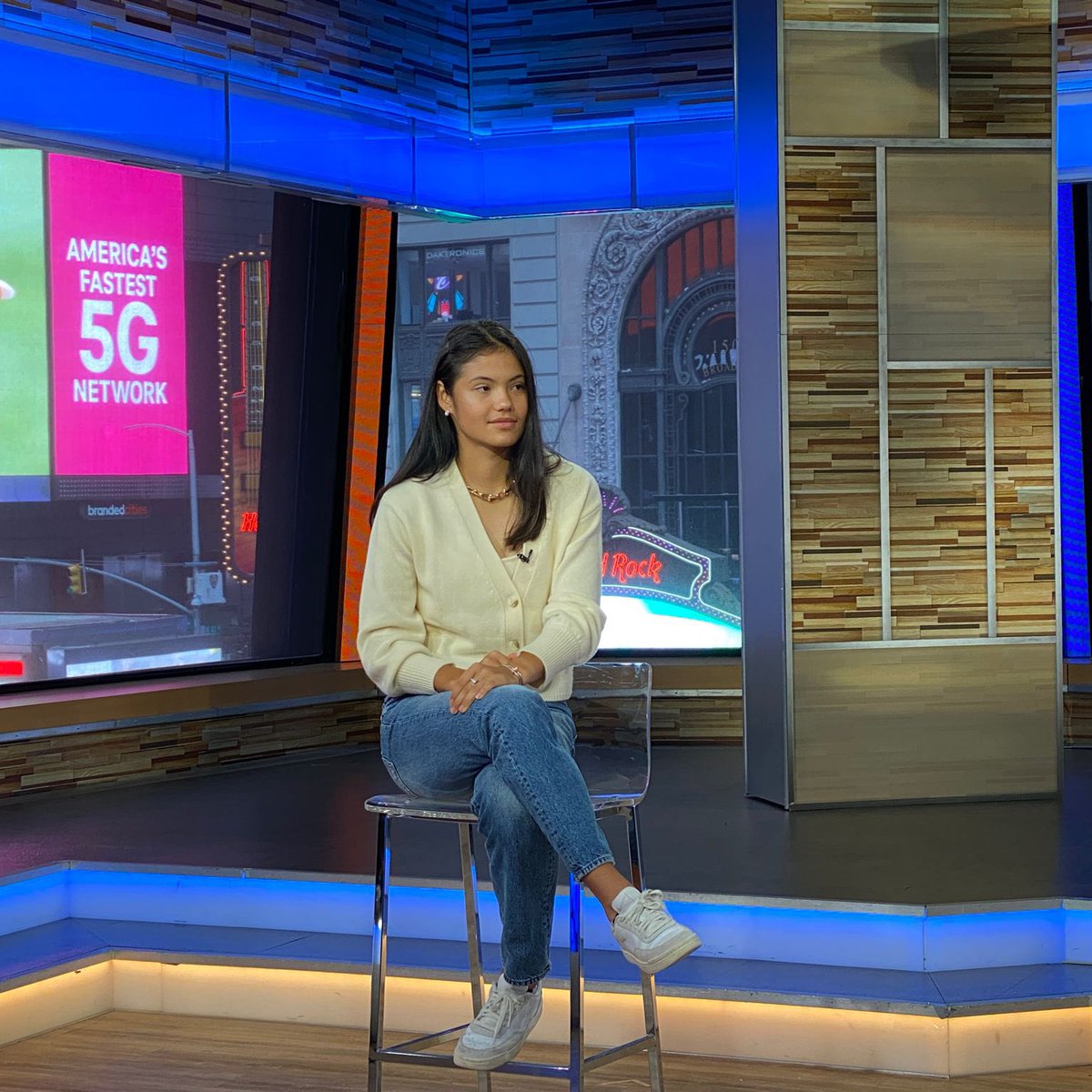 Emma Raducanu tweet media