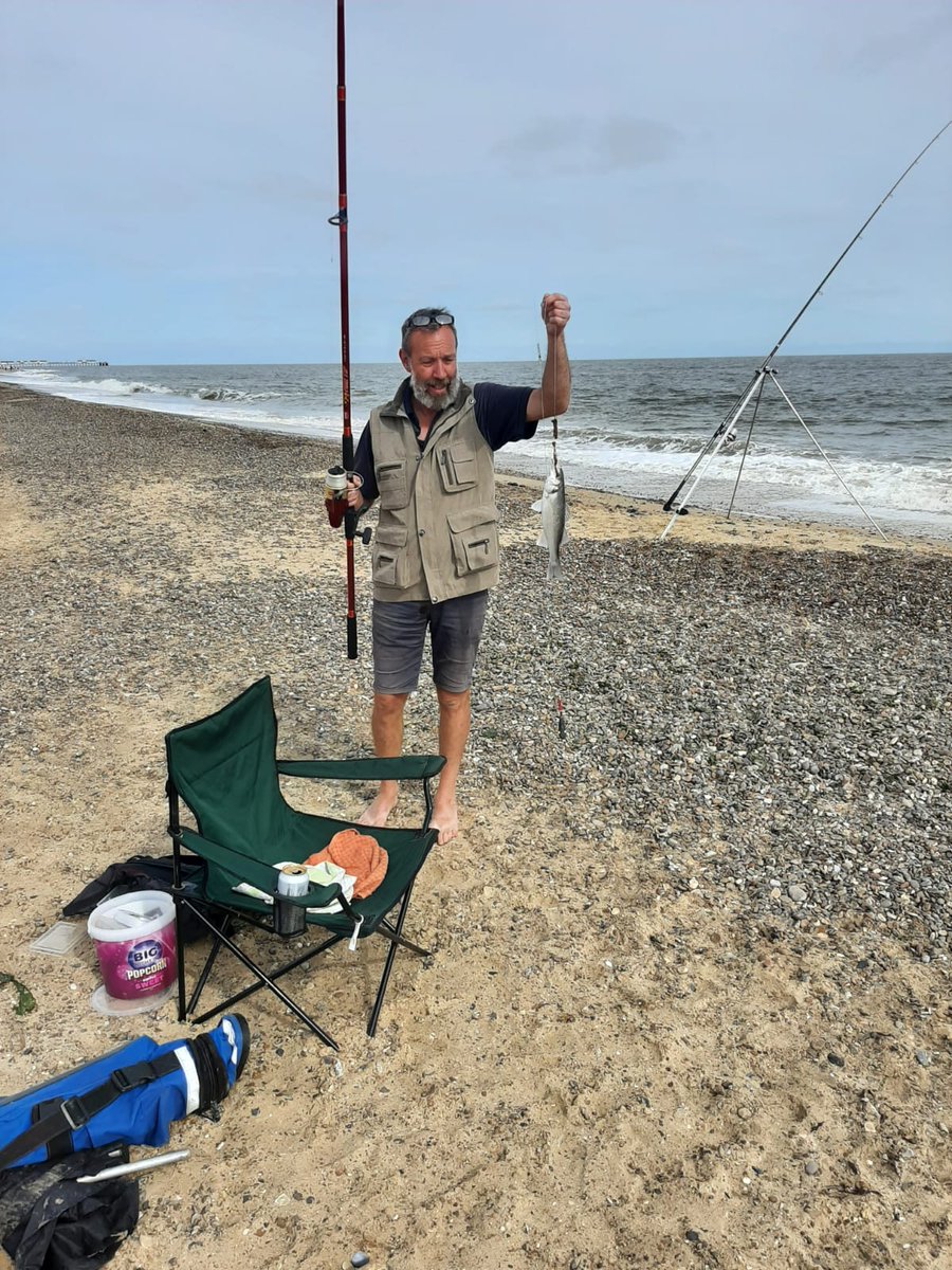 ChairBadger's tweet photo. He's only gone and done it! @algy71 #southwold https://t.co/vuP2Bd76zv