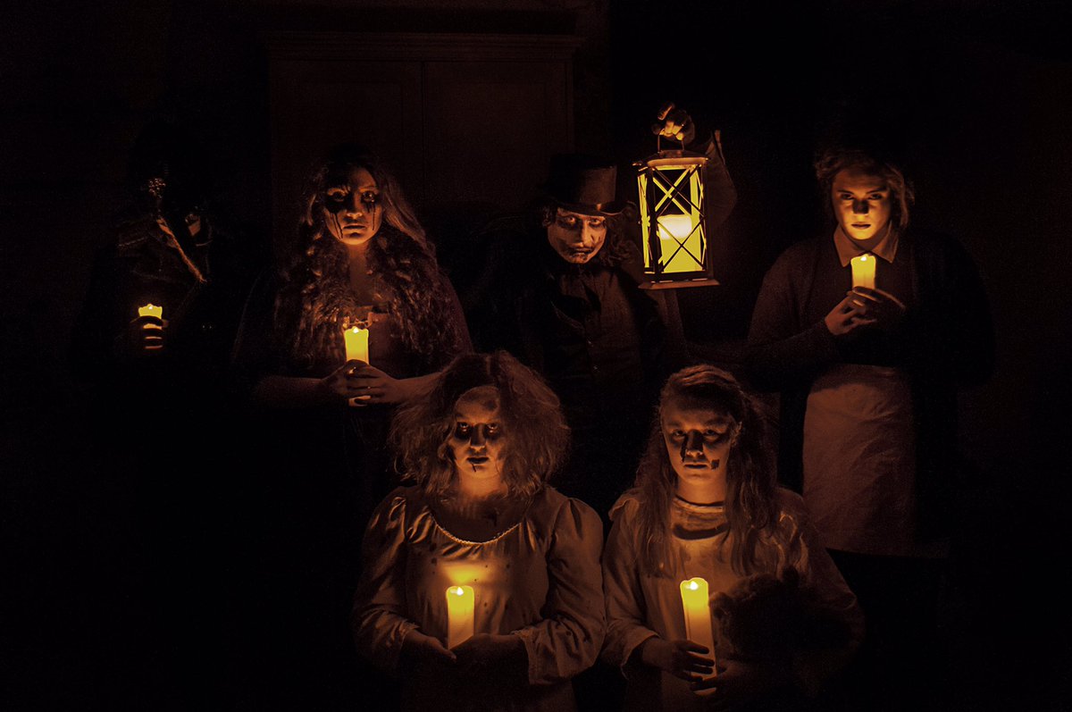 burghleyhouse's tweet photo. 🎃 SPOOKY TOURS ARE BACK 🎃 

Dare to be scared in the grounds of Burghley House… 👻

Tickets are on sale now and will sellout scarily fast! Book online - https://t.co/dwSAOBamOE https://t.co/W45OzYmwtx