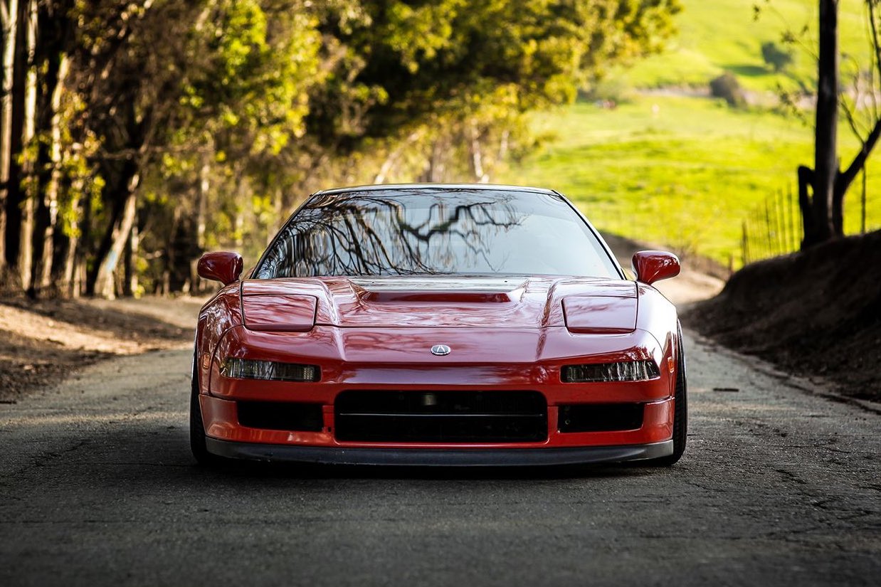 تويتر Cambrian على تويتر 一日一名車pro 9 13 Honda Nsx 1990 全長 4430mm 全幅 1810mm 全高 1170mm 重量 1350kg エンジン 3 0l V6 最高速度 270km H 馬力 276hp 平成初期の日本車 を代表するスポーツカー Na1型とも アイルトン セナ氏ら監修の下世界初