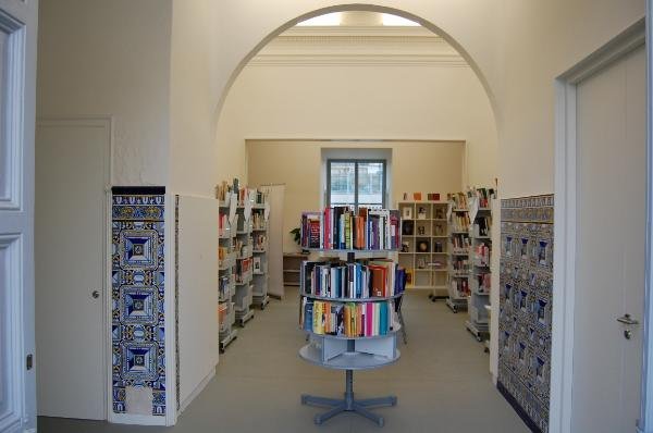 Comença el curs 2021-2022 al Centre de Recursos i Assessorament per a les Dones de Badalona (CRAD) 

En aquest nou curs es vol donar continuïtat als tallers i cursos que es van iniciar l’any passat i que es van haver d’aturar a causa de la pandèmia 
badanotis.com/noticia.php?n=…