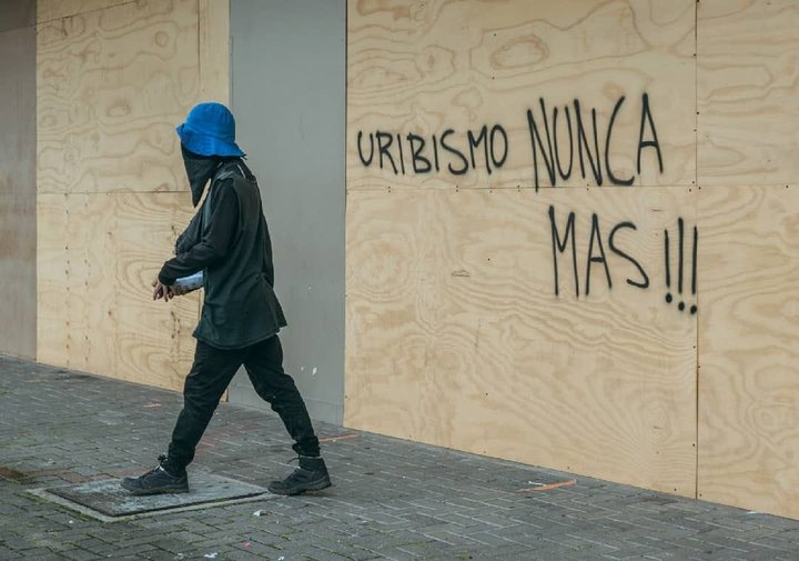 JUANCAELBROKY's tweet image. ¡Poesía!