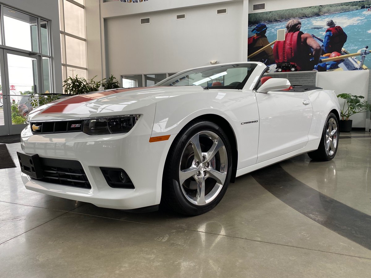 #Summer isn't over yet & there's plenty of time to enjoy this #ManagersSpecial 2014 #Chevy #CamaroSS #Convertible #Lingenfelter 550HP E-Force #Supercharged that was upgraded to 650HP! #Loaded & in our showroom! #ByHarvey
harveyautooutlet.com/manager-specia…