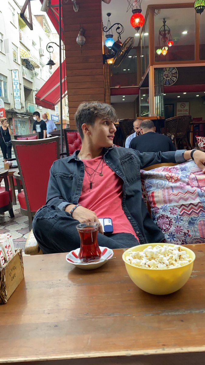 Allahım lütfen ona doğru yolu göster yoksa beni bulacağı yok :)