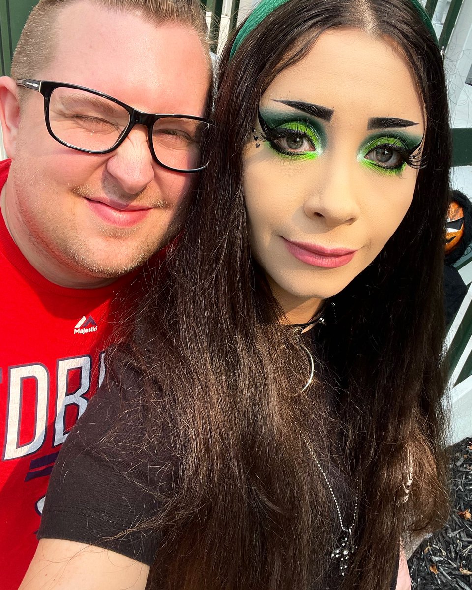 FreakShowFix's tweet photo. 💚I’m back baby! Baby I’m back!💚 https://t.co/PY2xghPbVm