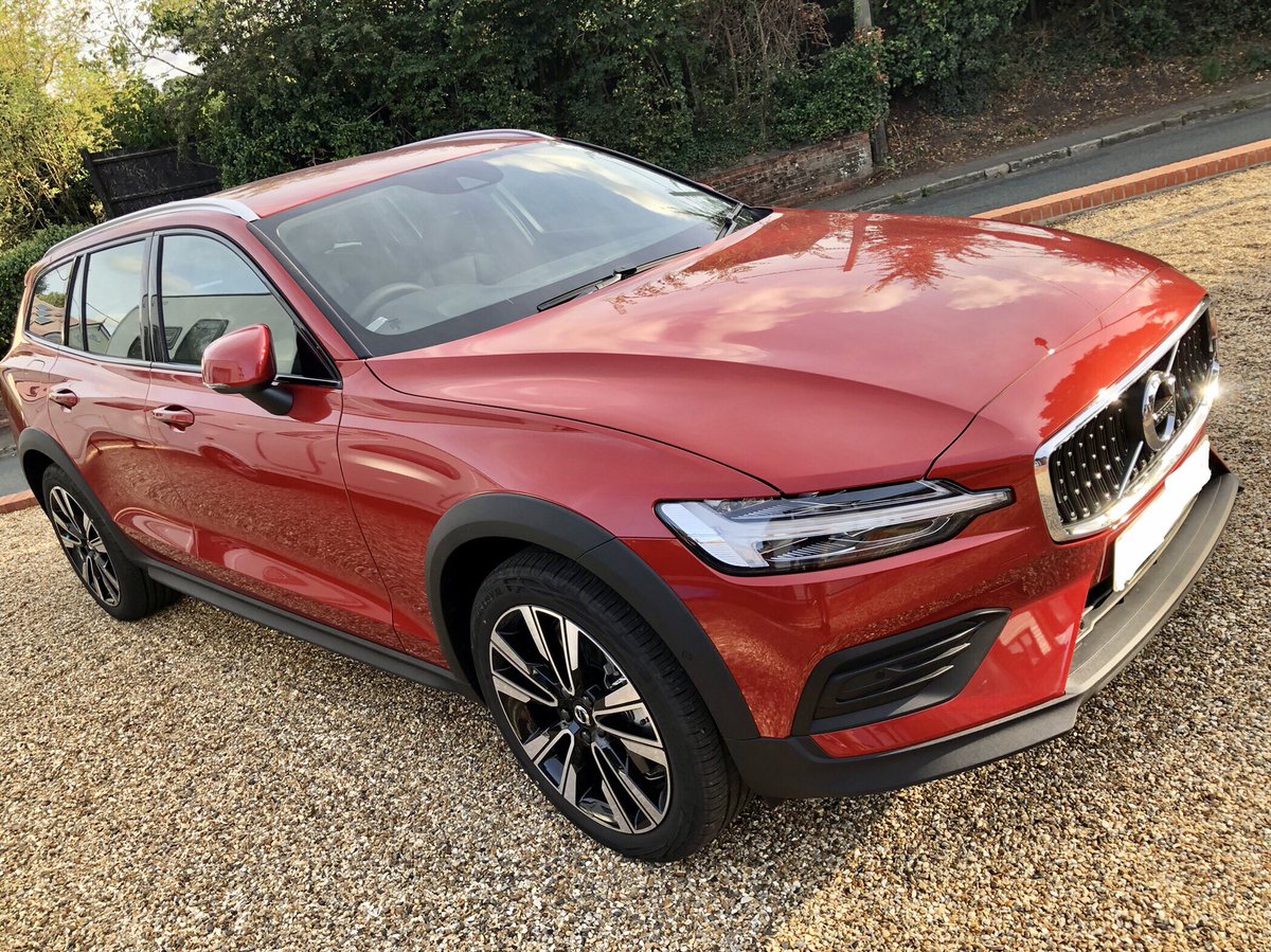 KBreitspark's tweet photo. #newmotor 😍🚗 https://t.co/5r79dRquCn