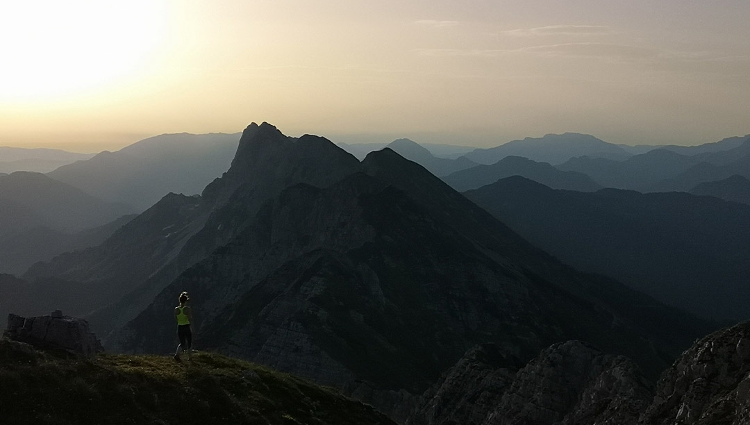 Follow the sun. 

#ExploreMore #FindYourZeal #ThroughOurLenses

📷: @lukapodlogar