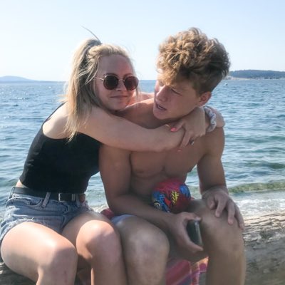 bxtylr's tweet photo. #NewProfilePic https://t.co/MtgWvHLsdY