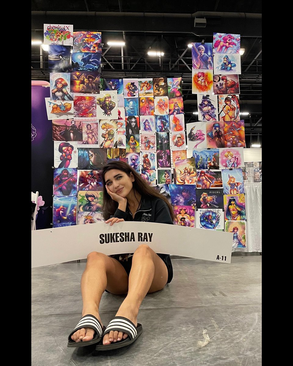 I love my fans! Thanks for an amazing time at Supercon this weekend! Next weekend I’ll be in dallas, then Atlanta!!  #seeuthere #artist #artistontwittter