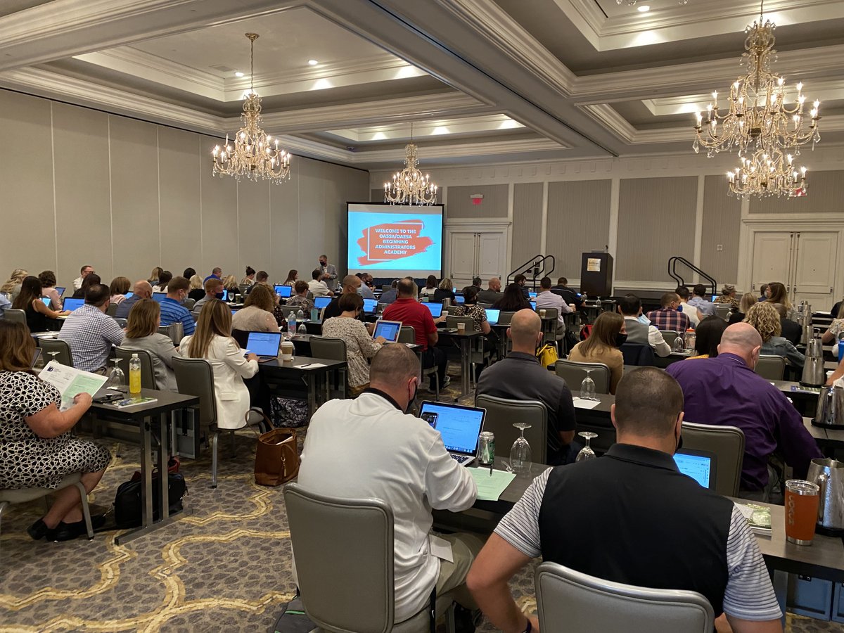 OhioPrincipals's tweet photo. Kicking off IN-PERSON professional development with 100+ New Administrators at the OASSA/OAESA Beginning Administrators Academy today! @OAESA https://t.co/BoUVsV2Utb