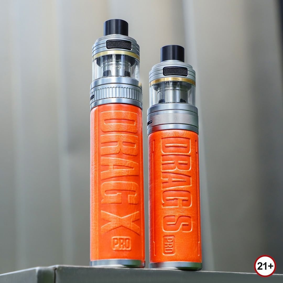 HealthCabin's tweet photo. 🌈🌈
Orange Collection~❤️💛
🤔Voopoo Drag X/S Pro, which one do you like best?
🙋7 Colors
..
💃Stay Tuned for The New Batch:👇
https://t.co/5TQCowv8Yu
https://t.co/6fBVrJ2I9C
>
#voopoo #dragxpro #dragspro #vapewholesale #vape #vapelife #vapenation #vapecommunity #電子タバコ https://t.co/Idv1Gc1p5g