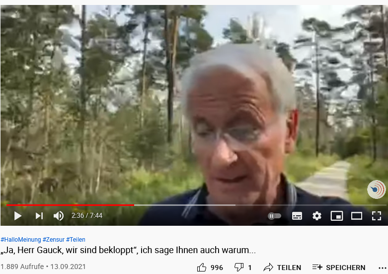derrealeirrsinn's tweet photo. Ach, Gaucki #Guack, reiss dein Maul nicht soweit auf! WER bitte schön zahlt denn deine Pension von 214.000 Euro jährlich! Es sind die, die "bekloppt" sind! @HolgerEwald1 @artep21
https://t.co/wUBFqZTwxC https://t.co/jxUHu4Abu4
