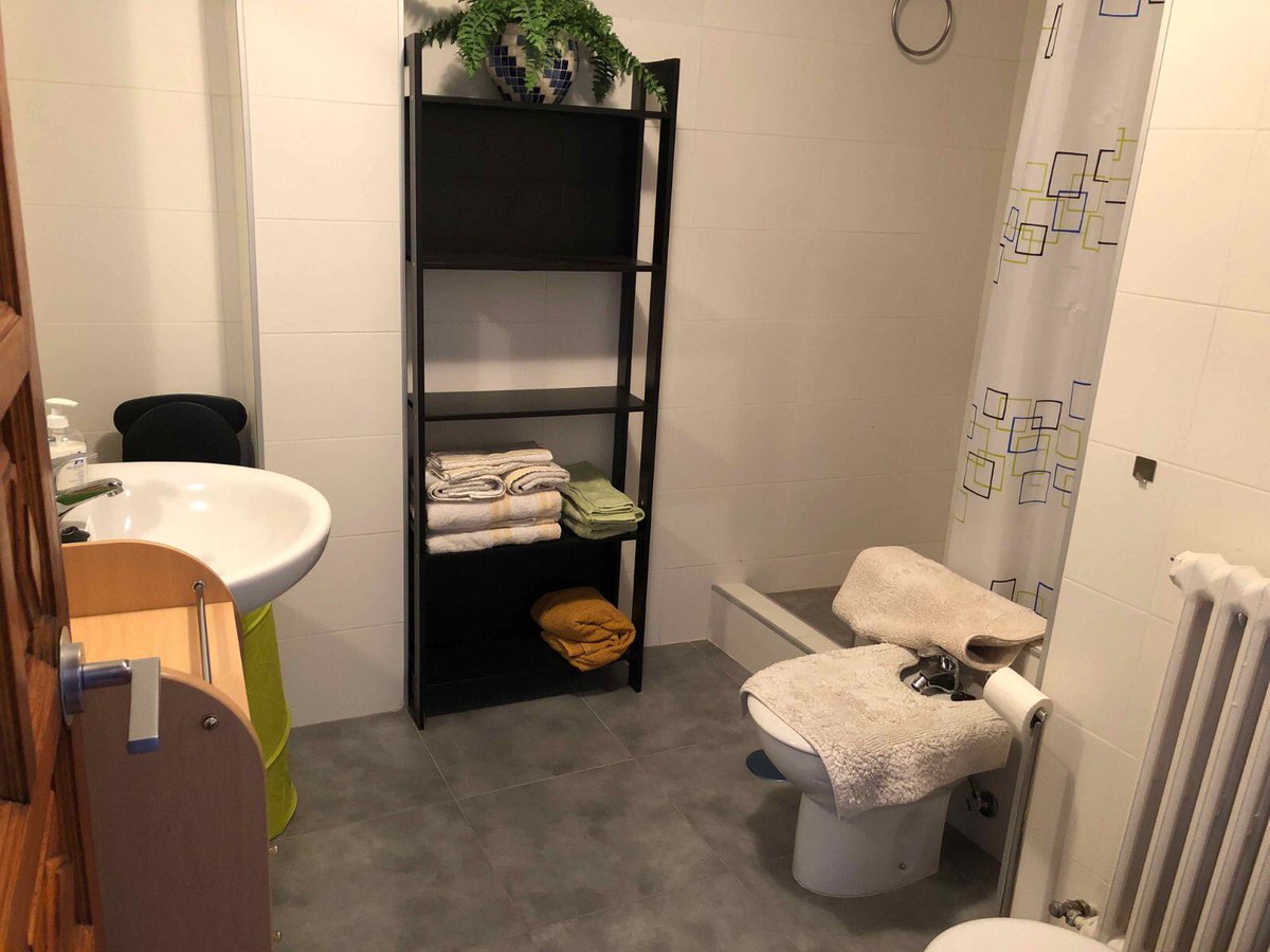 pisosalquilergr's tweet photo. Piso de 1 habitación con CALEFACCIÓN CENTRAL y dos salones. Muy luminoso y amplio. Totalmente amueblado 
PRECIO 500€/mes
+info📲 619503615 insta📸 pisosalquilergranada #pisoscotilleosugr #pisos #alquiler #granada #pisosgranada https://t.co/V8nrcwnotf