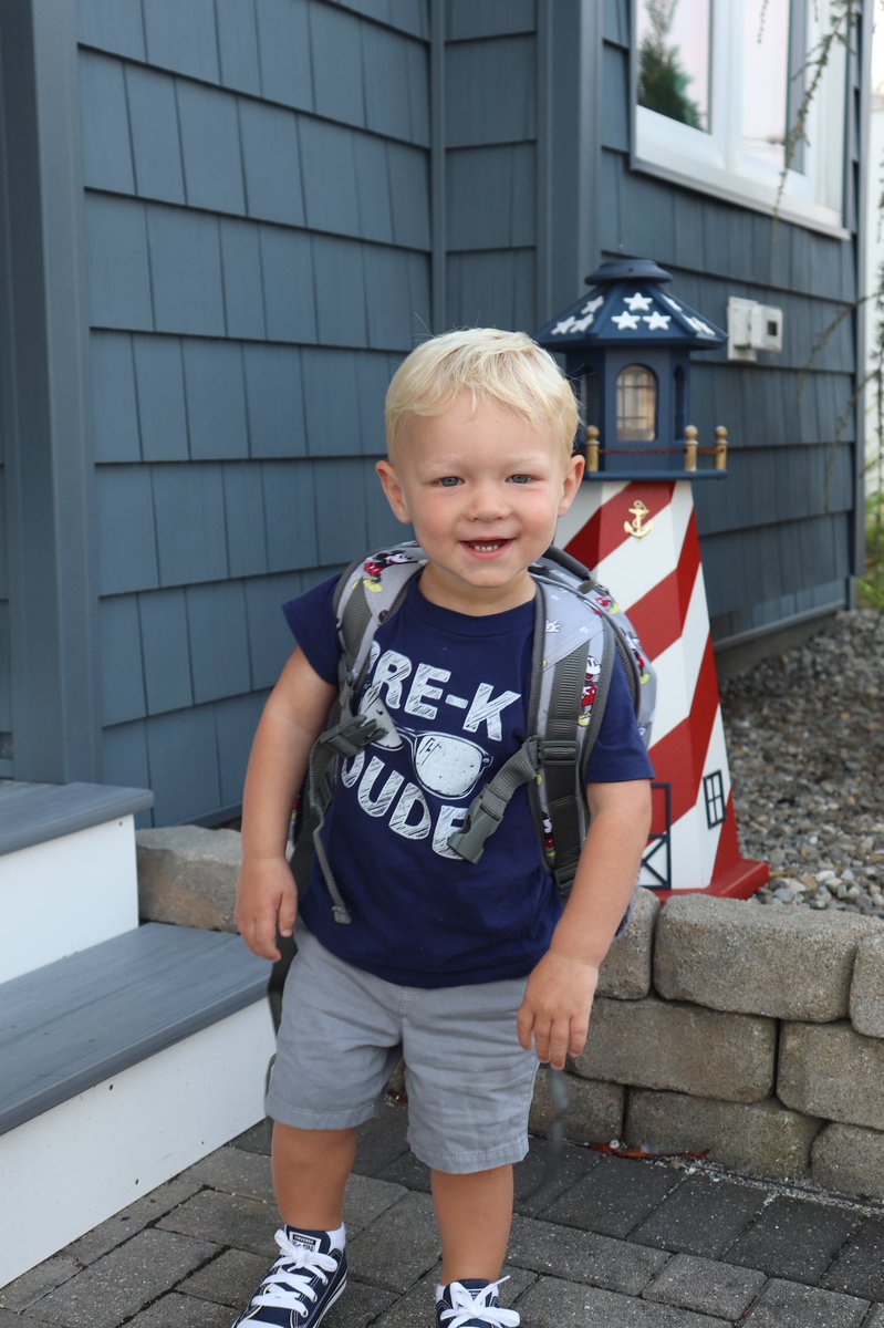 MrsBamEducator's tweet photo. 📚🍎✏️ My little boy is off to school!!! Happy 1st day of school Frank!! 📚 🍎 ✏️ https://t.co/iQq2TuBOmw