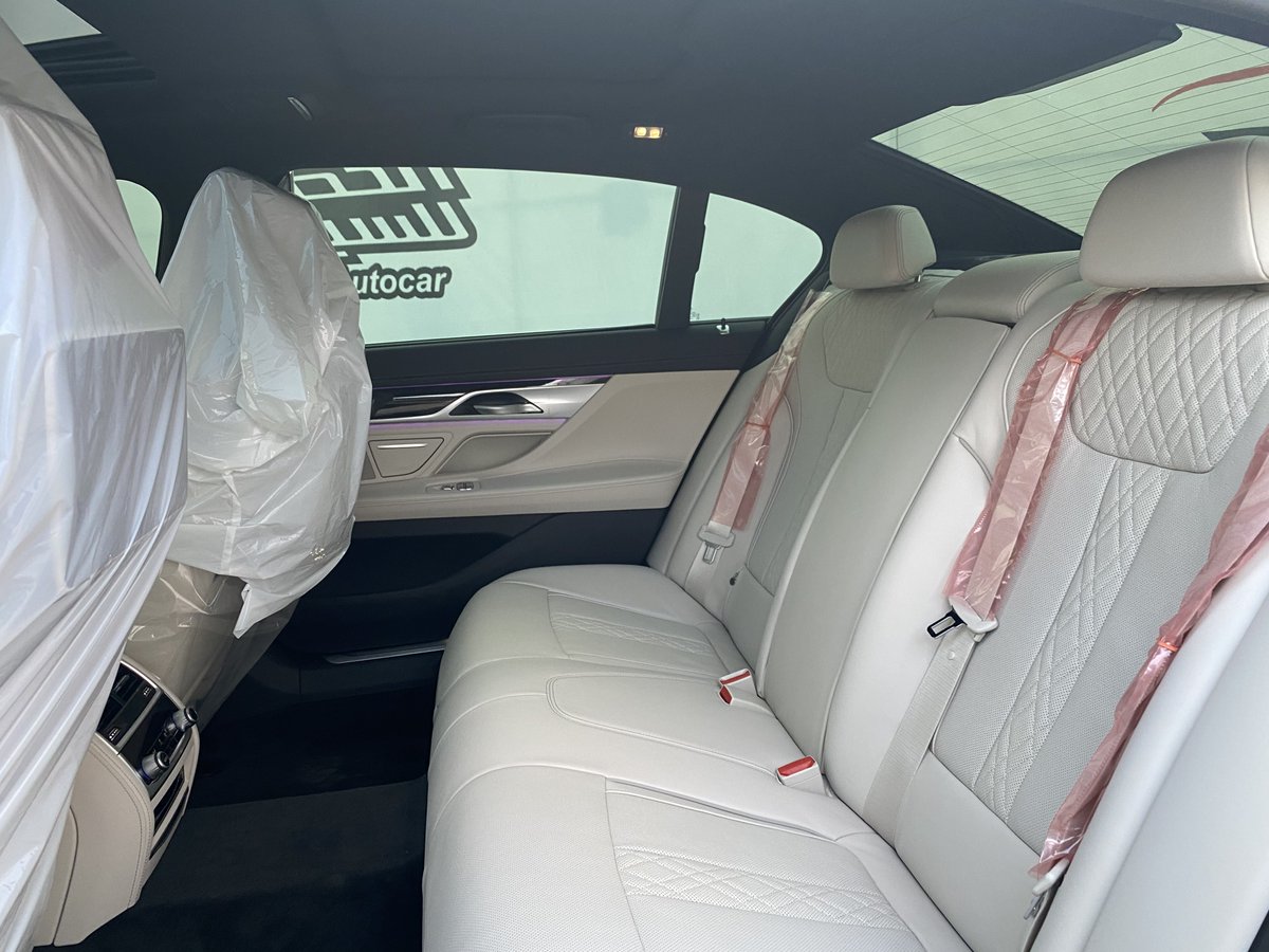 alkhdrcar's tweet photo. راحة ورفاهية عاااالية 😍👏
BMW 730LI 2020 

لمزيد من التفاصيل والإستفسارات
تواصل مع فريق المبيعات على 

https://t.co/TkUlJcG4Tv

#BMW #730LI https://t.co/r2tGsp69no