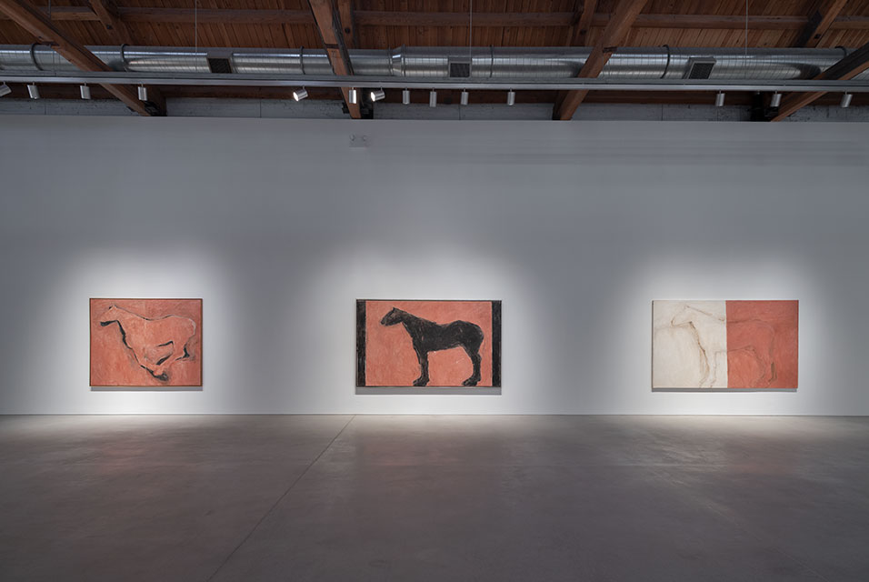 Exhibition celebrates the life and work of renowned American painter Susan Rothenberg #exhibition #painter #SusanRothenberg #art #newspaper <a href="/RichardGrayGall/">Gray</a> 

Read more about this here: ow.ly/lPgv50G8uyw

Subscribe for free to ArtDaily Newsletter:  artdaily.cc/index.asp?int_…