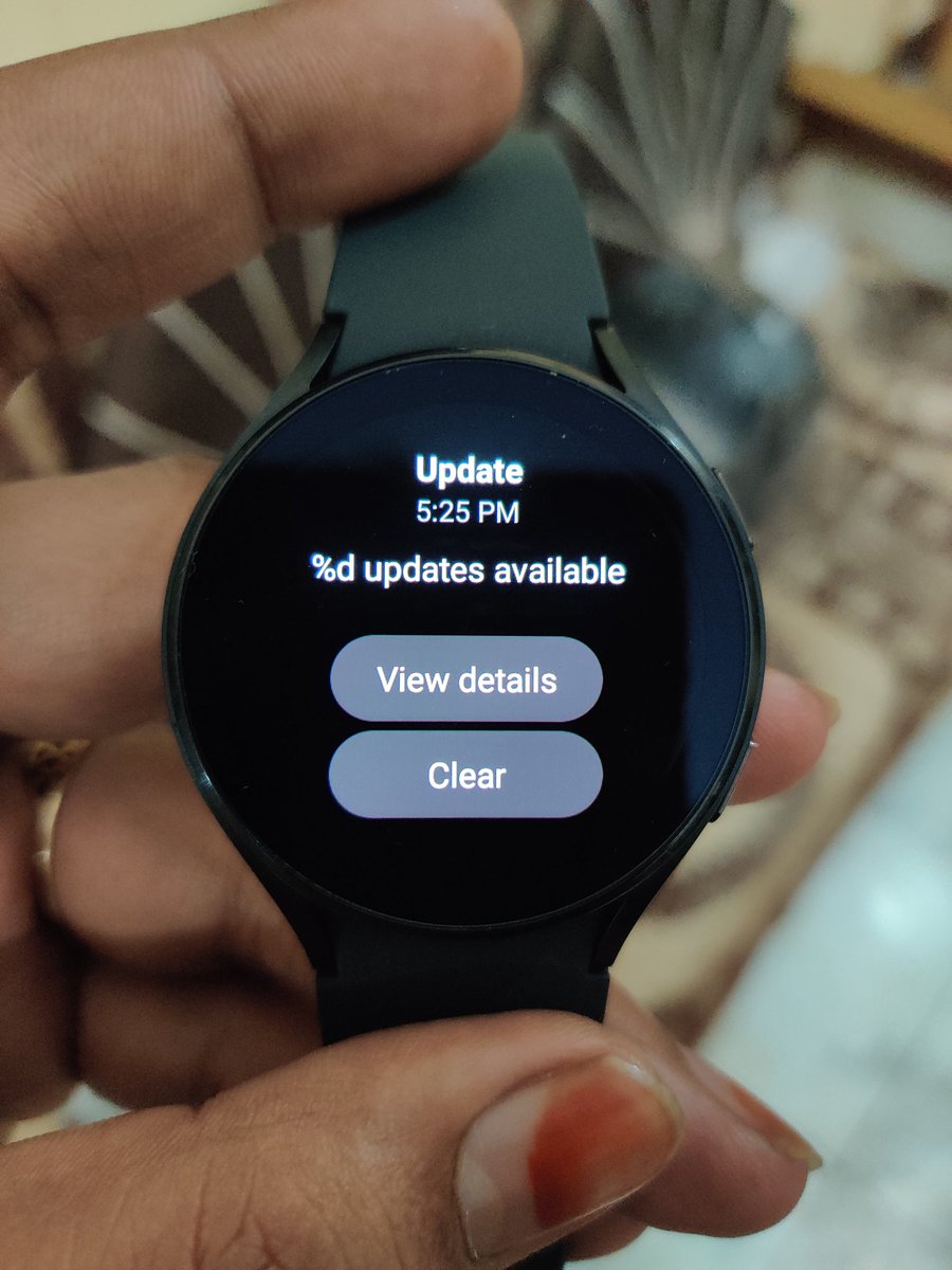 AnuragS51237869's tweet image. Hi @Samsung @SamsungIndia,
Caught this bug today...looks like somebody used an extra % in printf ? #GalaxyWatch4 #bugincode #Samsunggalaxywatch4 #Samsung