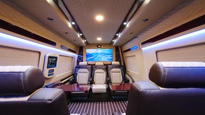 HQCustomDesign's tweet photo. This signature Mercedes-Benz conversion combines functionality, comfort, luxury, and performance.
https://t.co/KtwdrJ7pzK.
.
.
#HQCustomDesign #LuxuryVan #PartyOnTheGo #Boss #OwnTheNight #ArriveInStyle https://t.co/SXDAwgCoff
