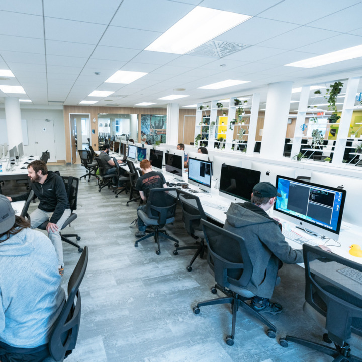 Aujourd'hui marque la 2e rentrée scolaire chez #42Québec !  Quel plaisir de retrouver cette belle et inspirante troupe !  Bonne session étudiantes et étudiants !  🎉   👏