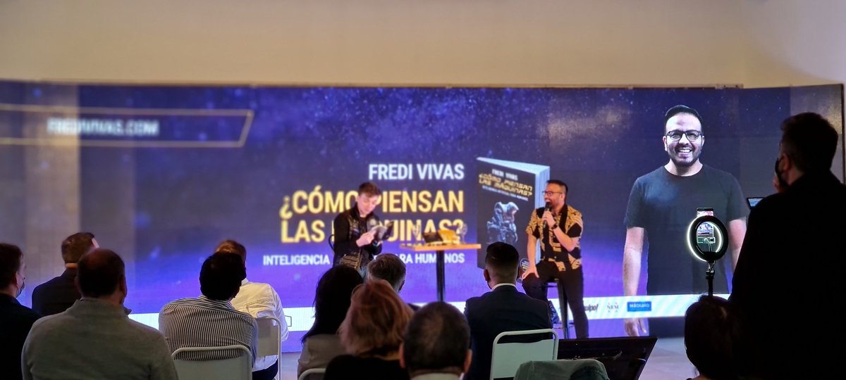 Hoy lanzan su primer libro <a href="/fredidavidvivas/">Fredi Vivas 🇦🇷</a> y su segundo <a href="/JoanCwaik/">Joan Cwaik</a>. Buenas ideas que nos invitan a pensar cómo queremos diseñar nuestro futuro. 🙌🙌🙌🙌