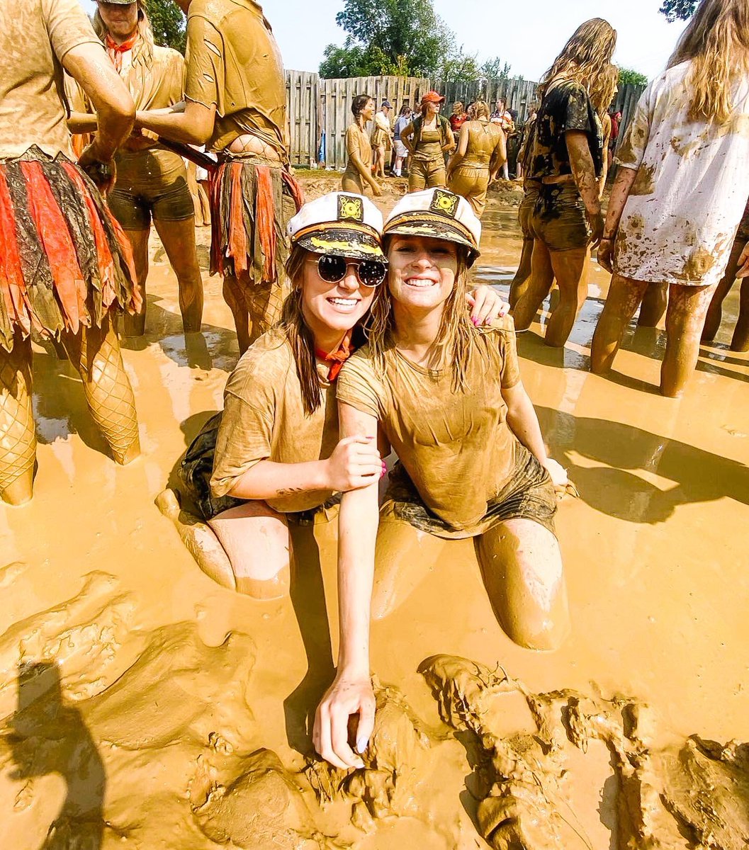 Sailed our way to GRAND CHAMPS BABY!!!!⚓️❤️‍🔥🍉 Watermelon Bust is always a blast! <a href="/msuchops/">Murray State ΛXA</a>, thank you for an another amazing bust week to help fight hunger!