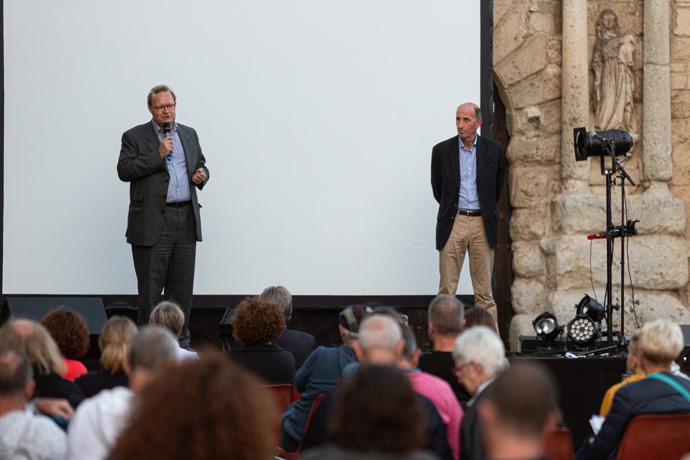 CCPaysdeValois's tweet photo. #ValoisTerredeCultures 🎼🎭💃
Vif succès pour la soirée de présentation de la nouvelle saison culturelle samedi soir à #Morienval.
Les 130 spectateurs ont découvert en avant-première la programmation de la saison, présentée par Didier Doucet, Président de la #CCPV https://t.co/w7o91GbUtc