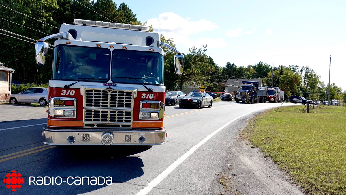 MWagnerRC's tweet photo. #Lanaudière: Collision frontale sur la #R339 (Rg de l'Achigan N) à L'#Épiphanie. Un homme dans la trentaine repose dans un état critique à l'hôpital, la route est fermée dans les 2 directions pour permettre aux spécialistes en enquête collision d'analyser la scène. #rcmtl https://t.co/FTxOMmpSiH