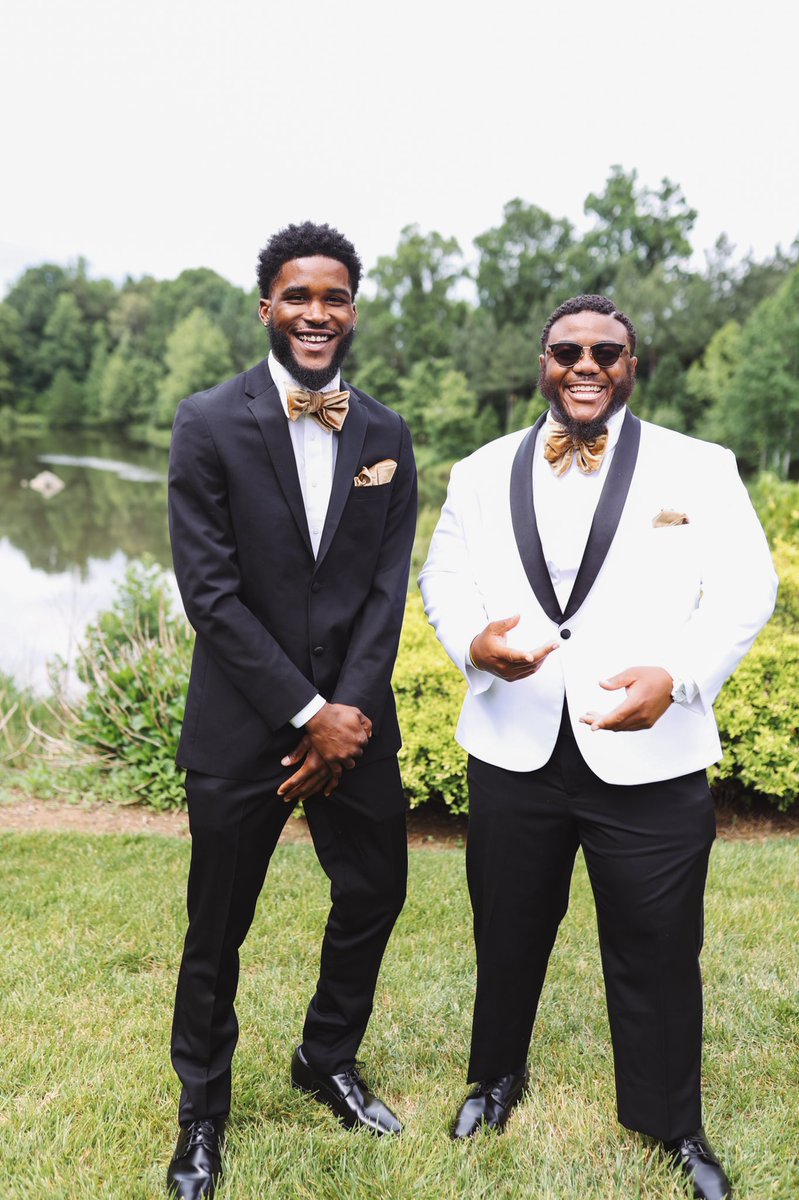 sharp_crisp's tweet photo. “Couldn’t imagine life without being Sharp Crisp Clean &amp; with the bro’s ”.🖤🔥
•
•
•
A lifestyle that embraces high fashion and increases confidence, style, &amp; grace.
__________________________
Bow Tie: SCC Custom (The Vow)
#groom 
#bowties 
#sharpcrispclean https://t.co/nCoVedVygT