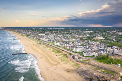 As humanity confronts extreme effects of #climatechange, <a href="/RutgersU/">Rutgers University</a> will lead new regional Coastlines &amp; People Megalopolitan Coastal Transformation Hub w/ nearly $20M from <a href="/NSF/">U.S. National Science Foundation</a> w/ <a href="/Princeton/">Princeton University</a> <a href="/penn_state/">Penn State</a> <a href="/Penn/">Penn</a> as Co-PI institutions under Lead-PI @bobkopp.

research.rutgers.edu/news/rutgers-l…