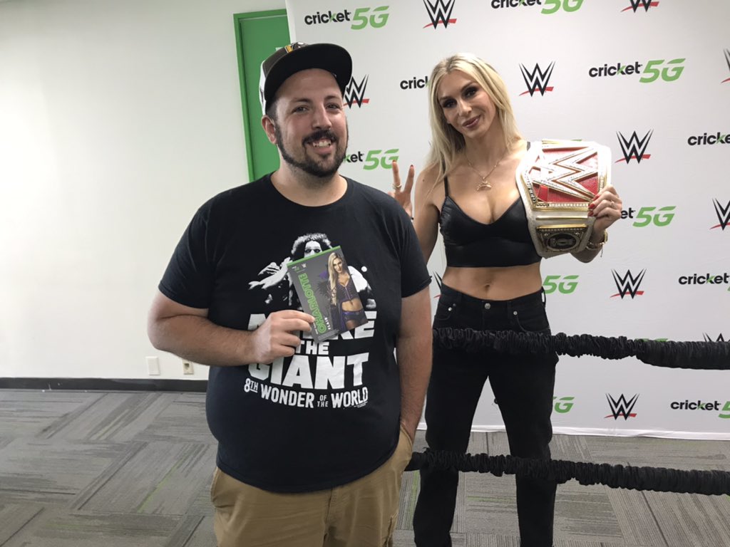 Charlotte Flair Shares Stunning Photos From WWE Raw Attendance 3