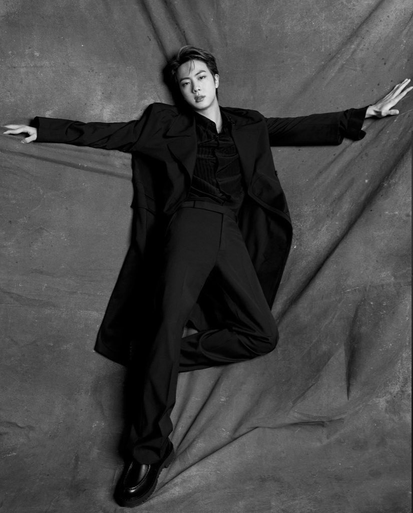 jingallery's tweet photo. FORBES KOREA MODEL JIN https://t.co/p6WWtj1meH