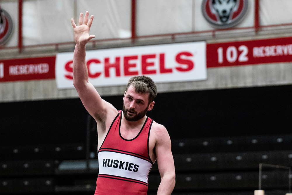 SCSUHuskies's tweet photo. NEWS: After historic careers with the Huskies, Devin FitzPatrick and Maya Keating named the 2020-21 Senior Athletes of the Year

📰: https://t.co/YOPLYH9IWx

#unleashSCSU #NSICWres #NSICSB #SCSUHuskies https://t.co/3rZXNJZORY
